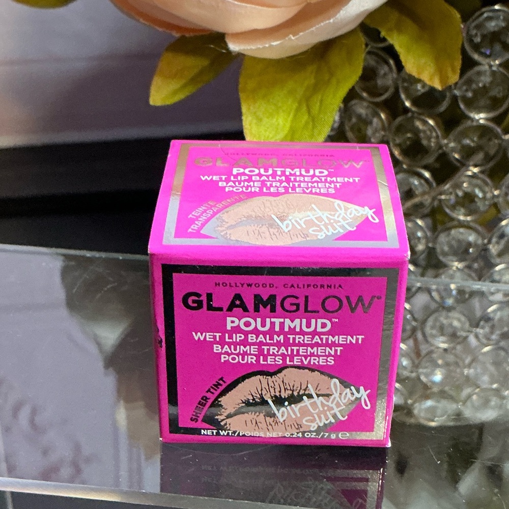 GLAMGLOW POUTMUD Wet Lip Balm Treatment - Birthday Suit